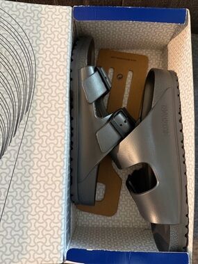 Birkenstock Women’s Platinum Grey Arizona Eva Birkenstock Sandals
